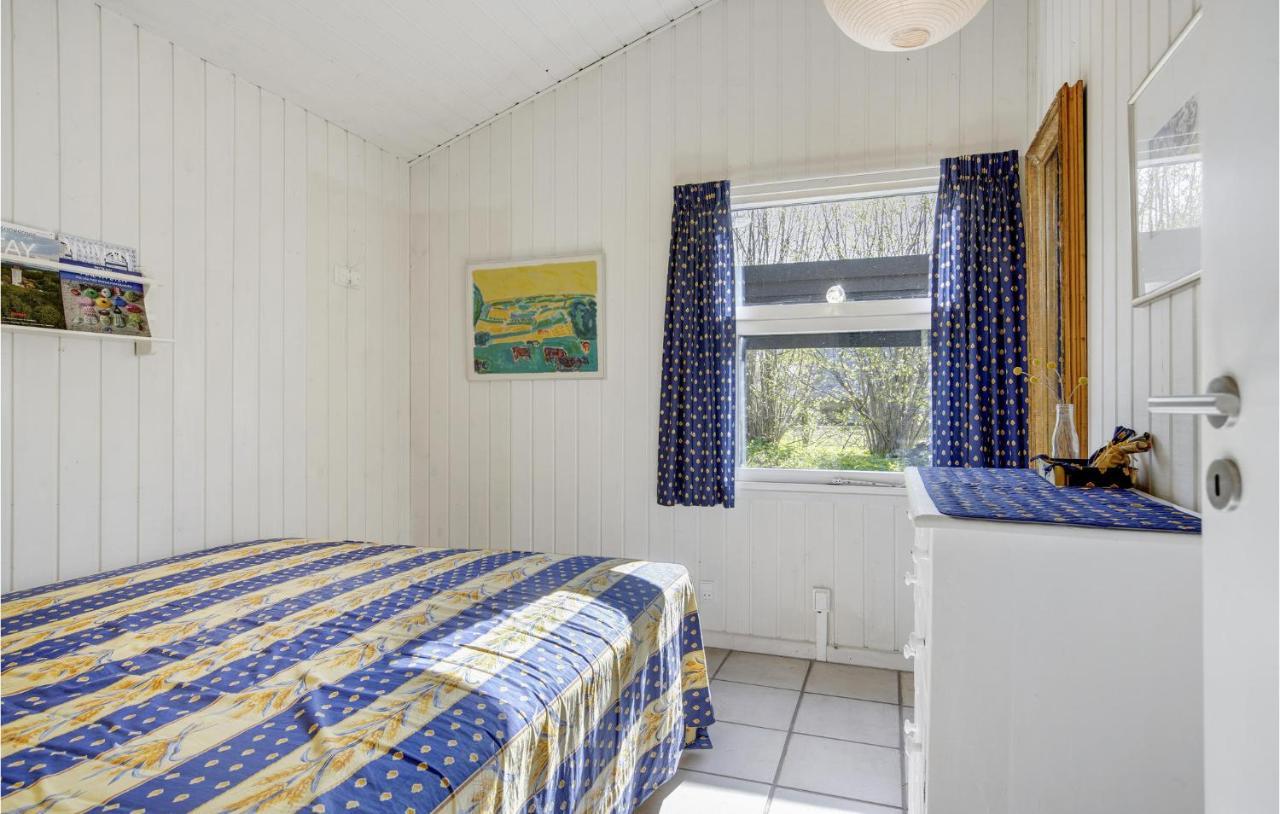 Nice Home In Hornbaek With Kitchen Extérieur photo